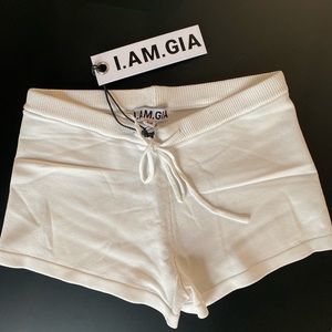 I am Gia fiorenza shorts